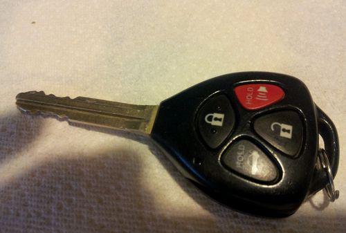 Toyota avalon corolla camry rav4 yaris keyless remote key fob fcc id: gq4-29t