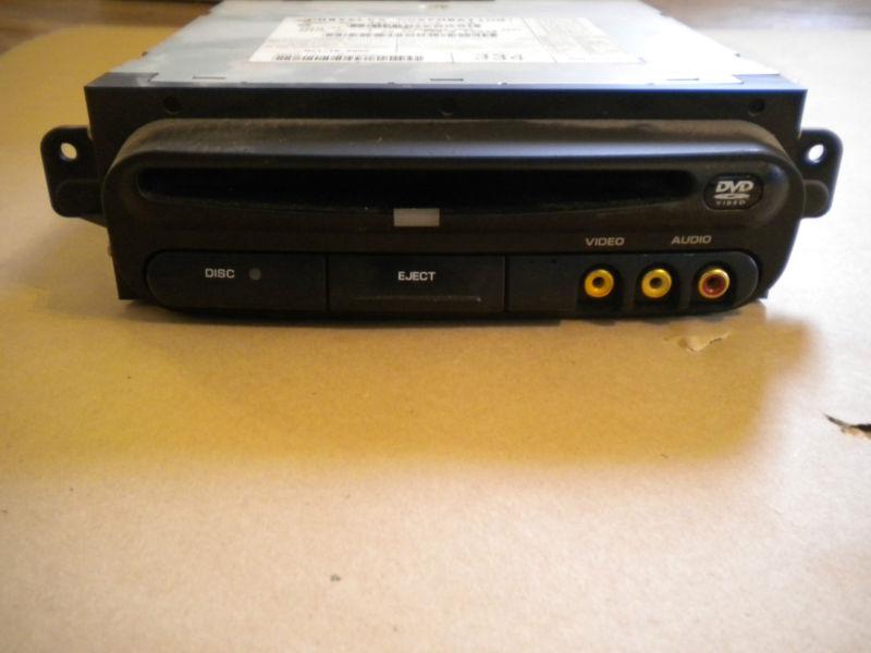 Oem original 02 03 chrysler town & country in-dash dvd player receiver no remote