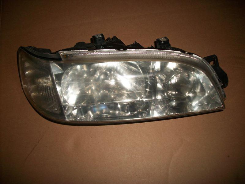 96 97 98 acura tl rh passenger side headlight assembly oem no crackss on lens