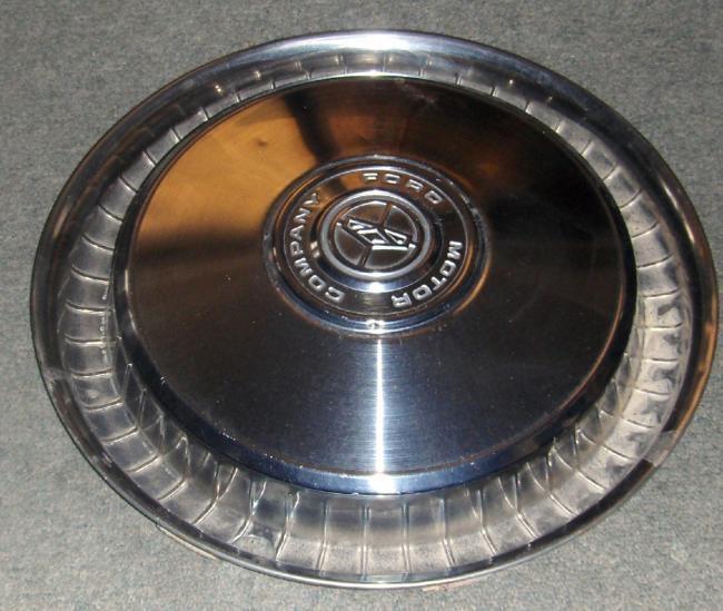 1971 - 1972 ford ltd hubcap wheel cover 15"