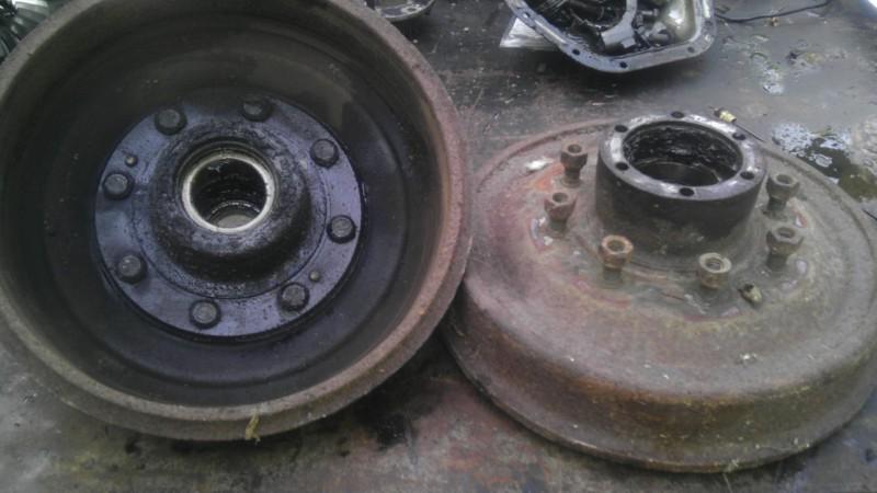 Chevy gmc closed knuckle dana 44  brake drums and hubs