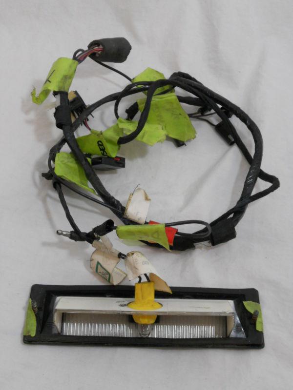 Jeep cherokee xj 1984-1996 license lamp w/wiring harness oem