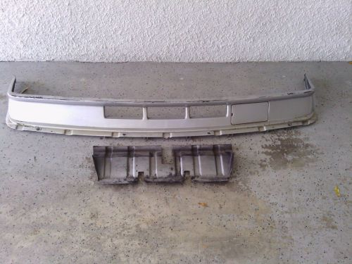 Volvo 240 244 245 silver air dam / front spoiler with air scoop