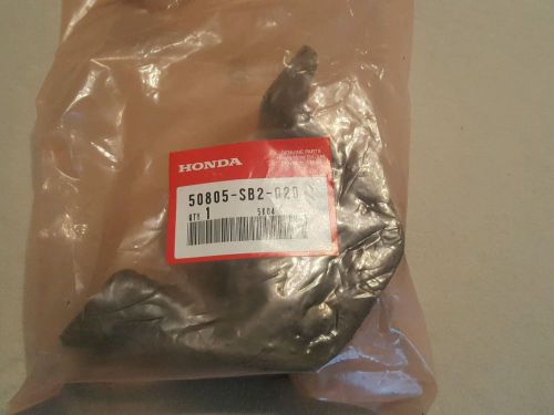 Genuine honda rubber engine mount.  see pics for vehicle fit.