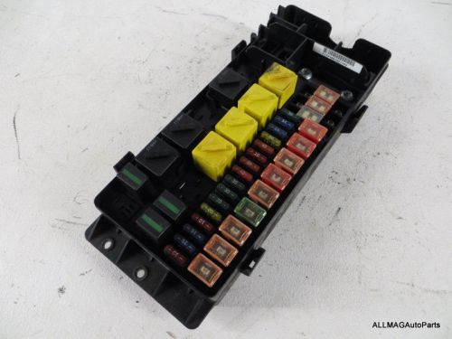 1999-2004 land rover discovery 2 engine bay fuse box 10 yqe103800