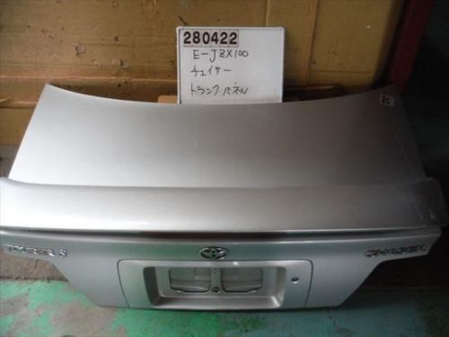 Toyota chaser 1997 trunk panel [2215300]