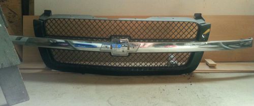 2003-2005 chevy grille