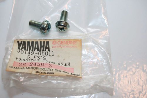 2 nos yamaha screws 90149-06011 tri-moto moto-4 bw banshee fuel tank yz wr ttr