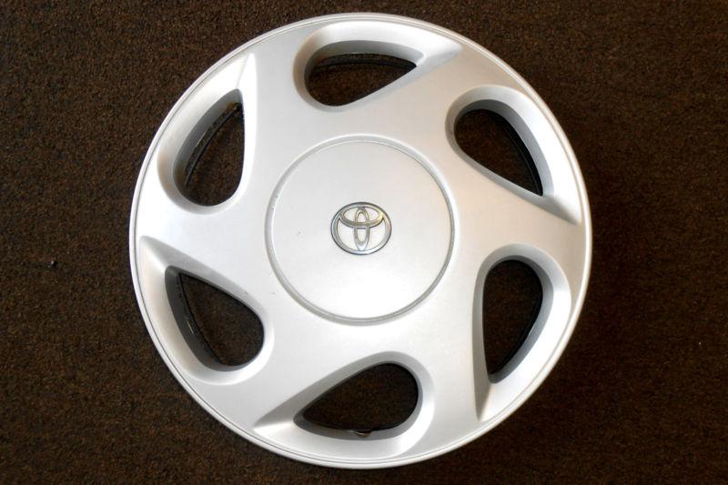 15" toyota camry hub cap caps wheel cover hubcap 1995-1999~corolla as well! nice