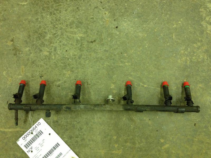 2002 jeep grand cherokee fuel rail with injectors 4.0