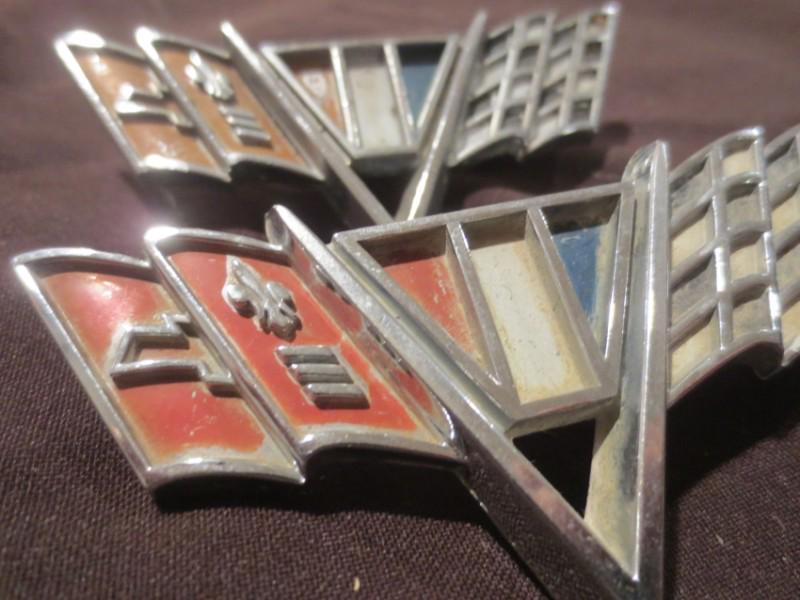 1967 chevy camaro fender v-flag emblem - may fit other years (1968,1969,etc)