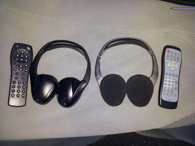 Gm entertainment package headphones and remotes!!