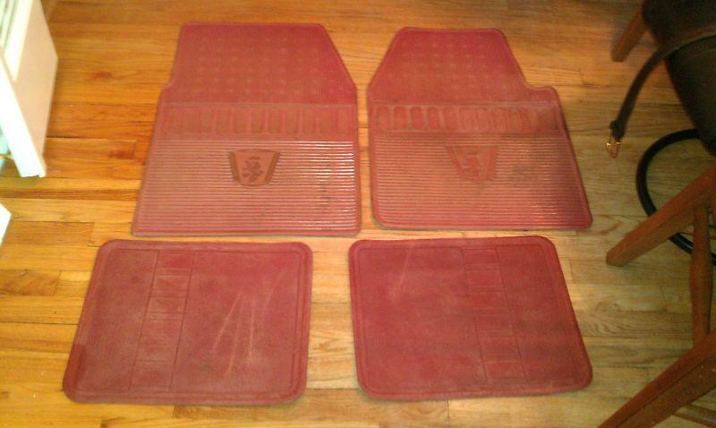 Vintage peugeot car floor mat set front & back lion with crown emblem antique