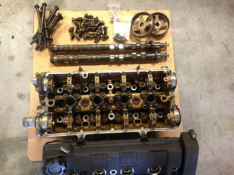 Used 94-01 acura cylinder head b18 non vtec complete with cams valve cover