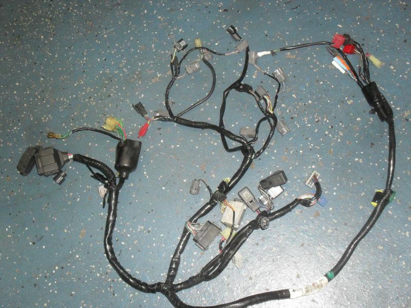 Find 05 06 HONDA CBR600RR MAIN WIRE/ WIRING HARNESS/ LOOM CBR-600RR
