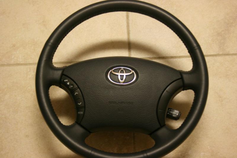 Toyota tacoma steering wheel  