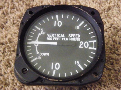 United instruments vsi vertical speed indicator pn: 7000 &#034;working condition&#034;
