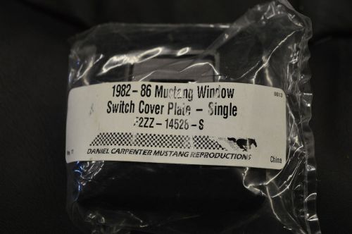 1982-1986 mustang power window switch plate (single, 1 window switch cutout)
