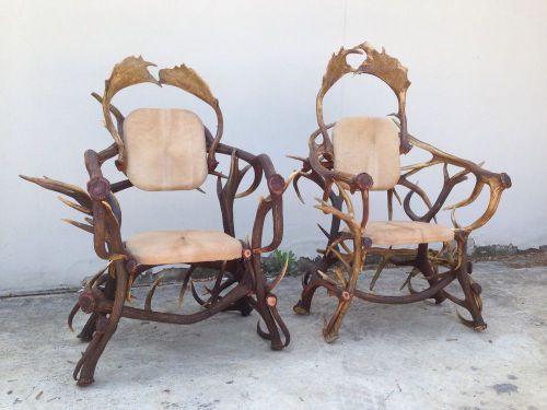 Deer antlers armchairs n.2 originals, restored, very rare