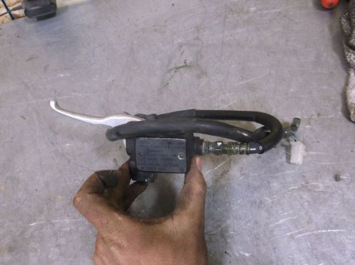 1998 yamaha mountain max 600 master cylinder brake lever hose line #y219