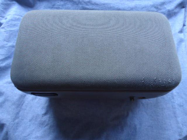 1998-2003 ford ranger center console, armrest gray oem 60/40 2 bolt style
