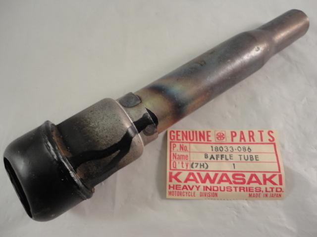 Nos kawasaki  baffle tube arestor  ks125 1974 1975  kd125 1975  ke125  18033-086