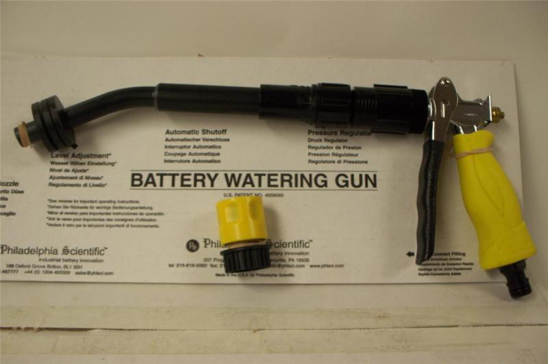 Dw ind. battery watering gun with pressure regulater , auto shutoff & level adj.