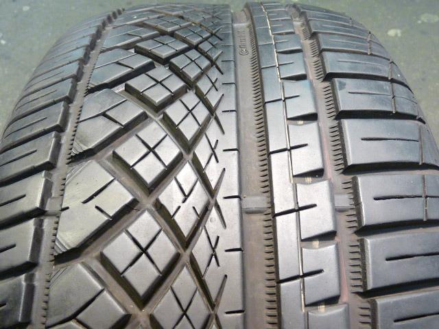 One nice continental extreme contact dws, 255/35/19 p255/35zr19, tire # 47385 qa