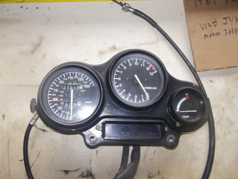 Yamaha fzr 600 1989 speedometer/cable/tachometer i have more parts for this bike