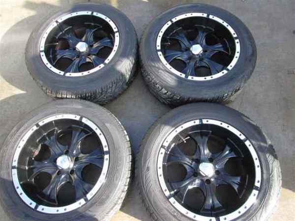 Aftermarket helo 5x4.5 wheel rim tire set 255/55r18 lkq