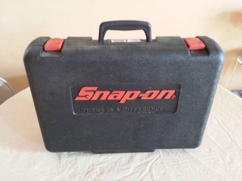 Snap on 9.6 - 18 volt battery charger ctc420 - 1 12v battery ctb2512 - + case