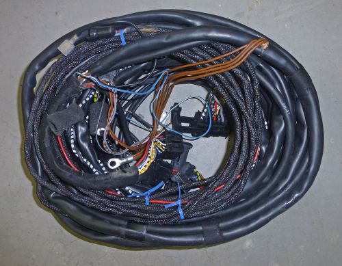 Mercedes-benz e-class late-124 factory sound system wiring harness 124-820-68-04