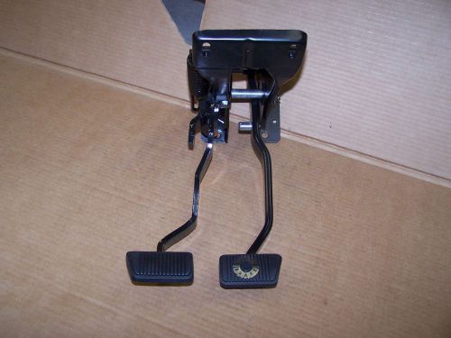 1967 mustang 4 speed clutch and power brake pedals restored 67