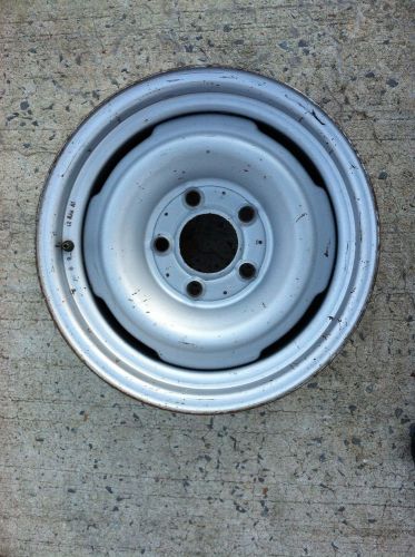 Chevy steel wheel 15 x 6, 5 on 5&#034; lug pattern, 3 1/2&#034; bs gmc olds ford pontiac