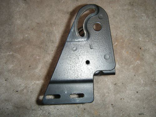 87-93 oem ford mustang 5.0 center console arm rest lower metal base bracket