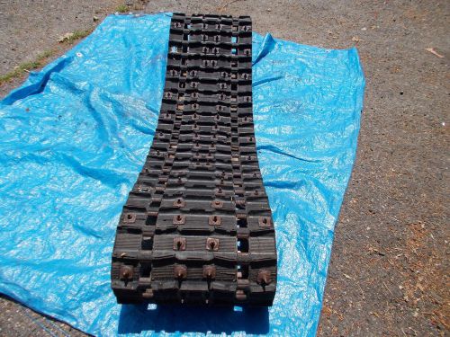 Arctic cat 121 x 15 studded track off of a 96 zrt-600