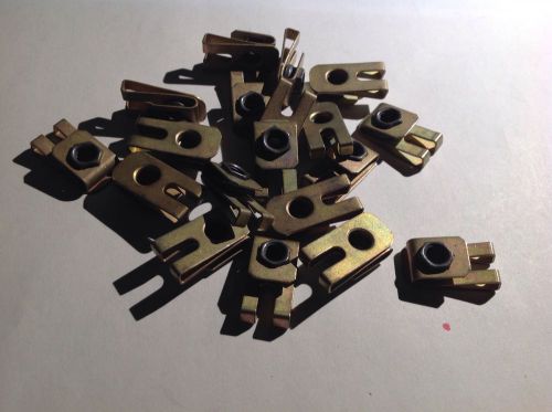 19 clip nuts p/n131000032  3/16&#039;&#039;  new..special......