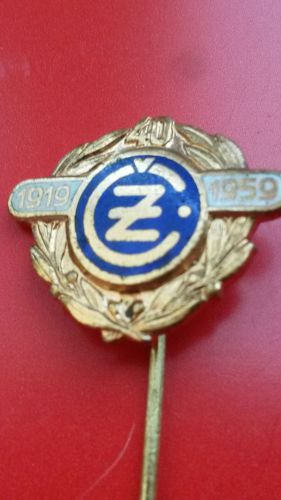 Cz motorcycle anniversary pin 1919 - 1959 factory owned by cagiva now