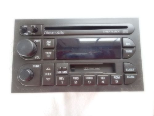 2001 oldsmobile bravada radio/cd player/cassette
