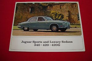 Jaguar 1967 sales brochure 340, 420,420g sports and luxury sedans 6 panel fldr