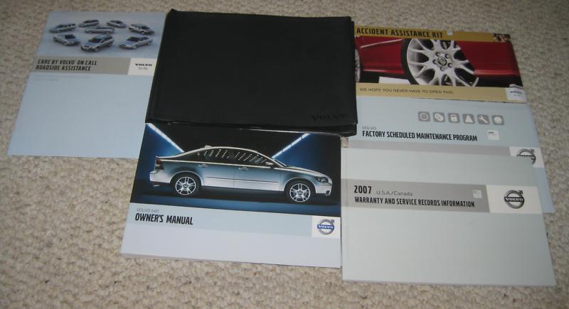 Volvo s40 2007 owner's manual full set in factory cover !!!!!!!!!!!