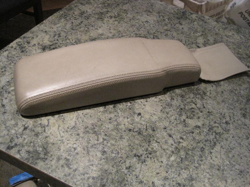 1995-99 cadillac deville front center armrest console lid  light shale leather