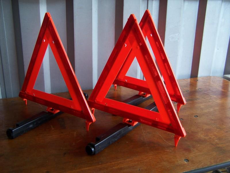 M35a3 m35a2 warning triangle flare kit other parts available