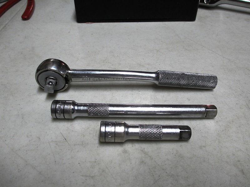 S-k tools 3/8" drive ratchet and 2 extensions 6" & 3" knurled handles