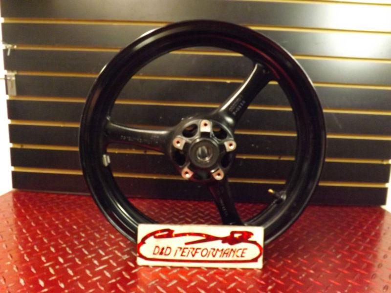 11 - 13 zx10 zx10r ninja front wheel rim oem parts  from a 2012