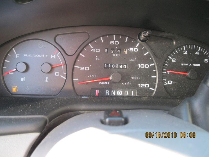 00 ford taurus speedometer cluster mph w/o ffv 7000 rpm tach 261804