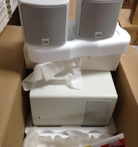Canton fonissimo (white) brand new!! awesome subwoofer spker system by canton!!!