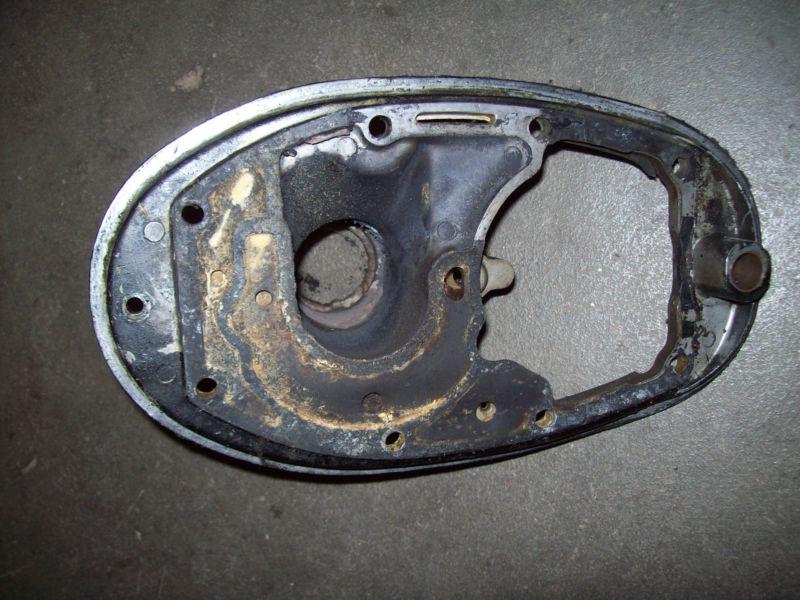 1968 35 hp 350 mercury merc outboard lower cowl adapter plate base assembly