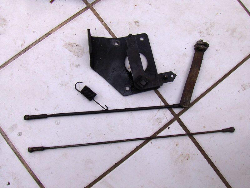 Bmw 630 or 633 or 635 throttle body rods linkage