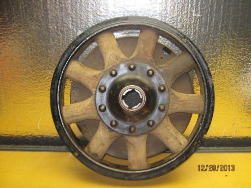 Nos 1931-32 auburn front wooden spoke wheel 17 x 4, #61
